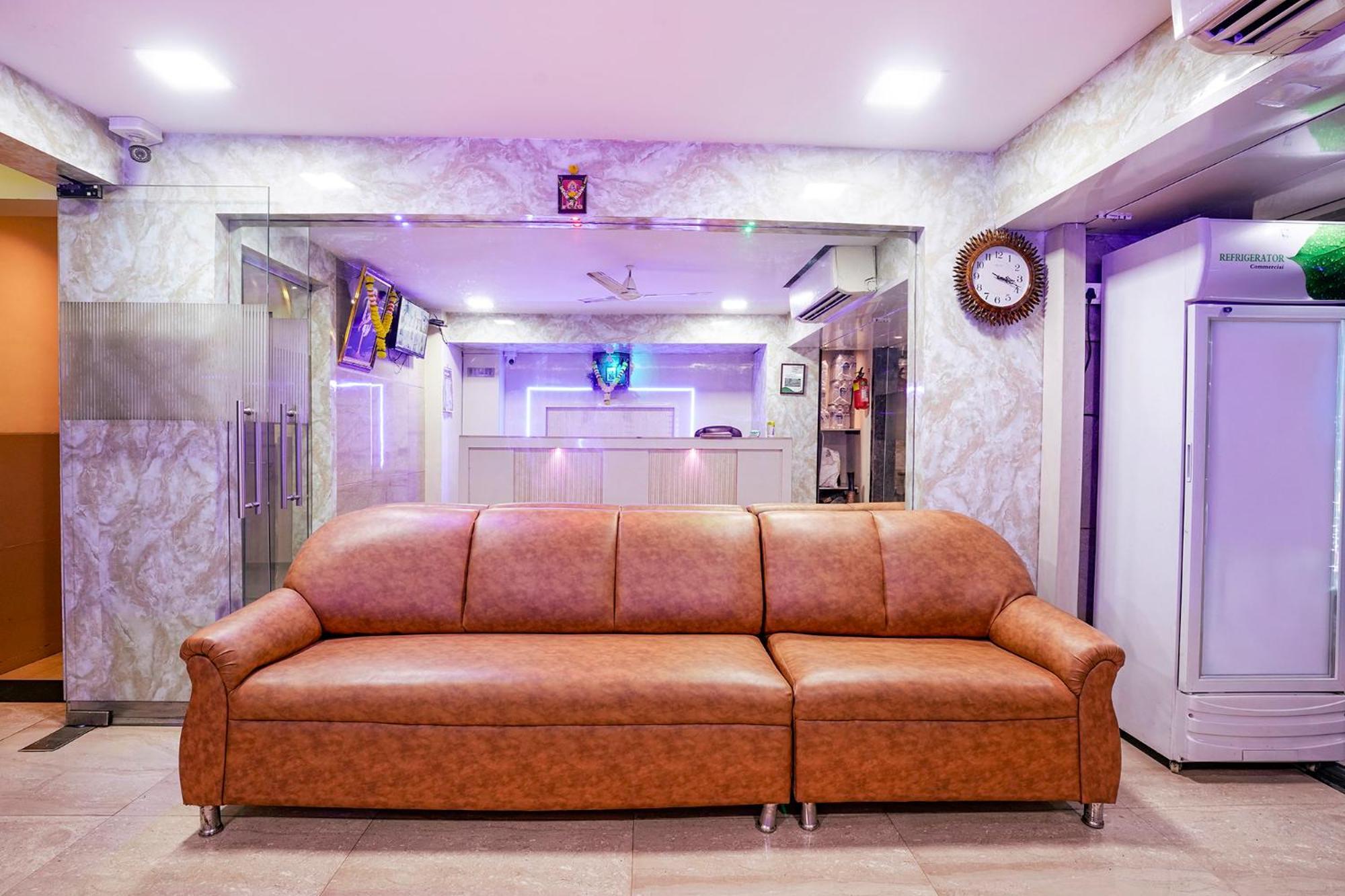 Fabhotel Everest Vashi Esterno foto